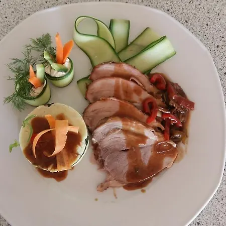 Lamon Hotell